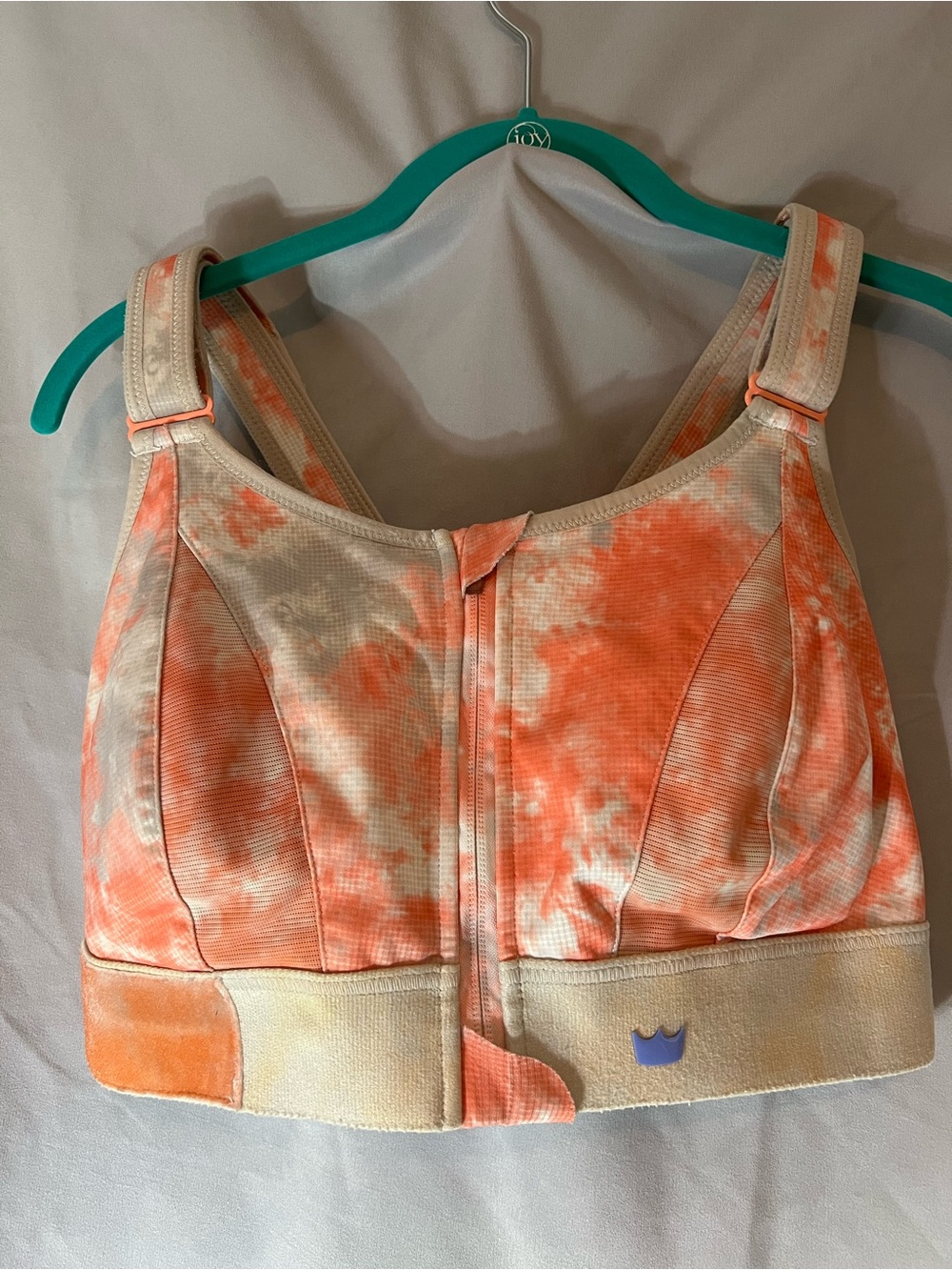SHEFIT Front-Zip Tie-Dye Sports Bra - Coral & Cream